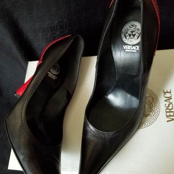 VERSACE  SHOES - Picture 5 of 8
